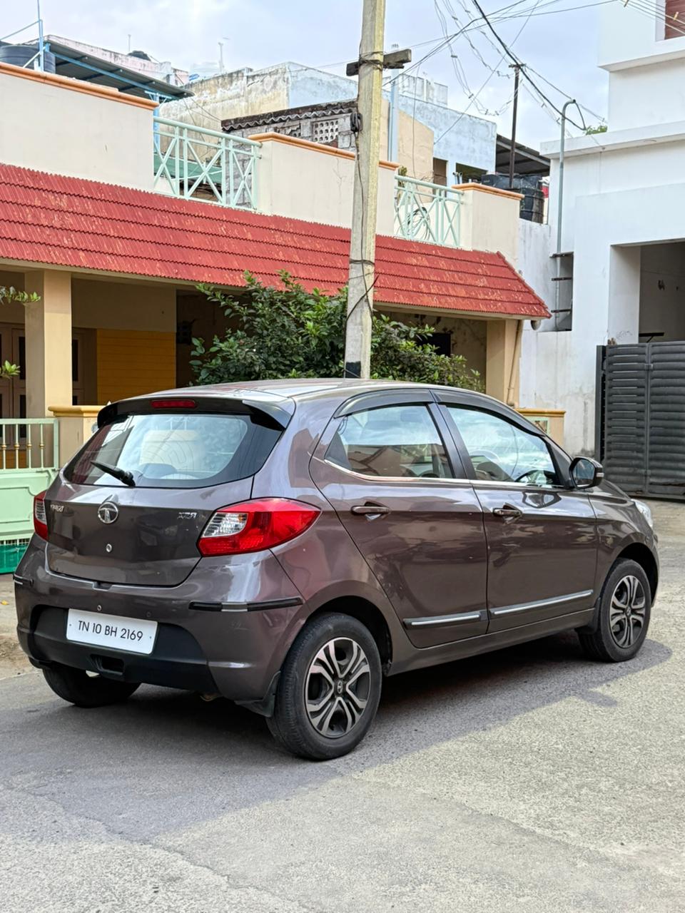 Tata Tiago - Image 8